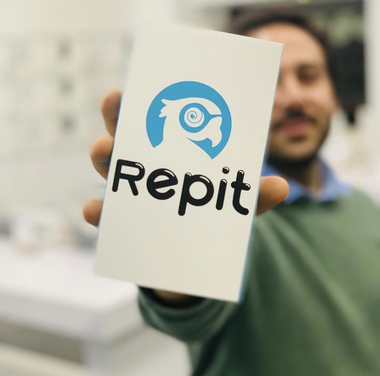 Carte Repit